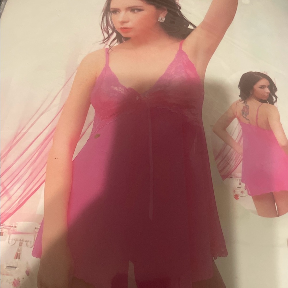Elegant Pink Lace Trim Nightgown